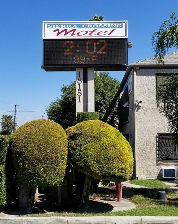 Sierra Crossing Motel Bloomington Exterior foto